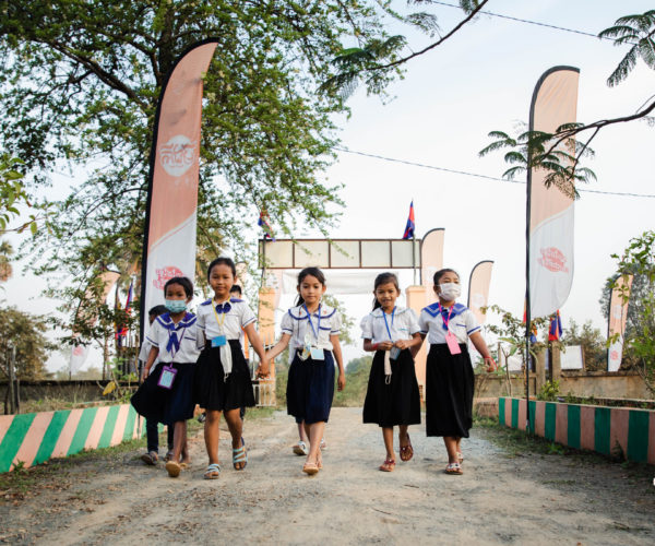 Mee Chiet Celebrated the Opening of New Academic Year of Public School in Kampong Speu Province