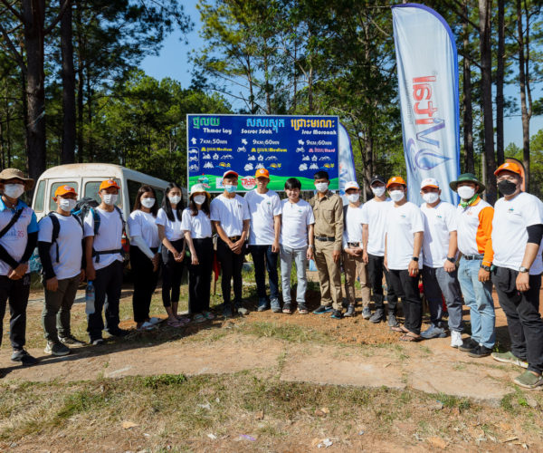 Vital and Mee Chiet Sponsor the Student’s Project: Thmor Loy Adventure