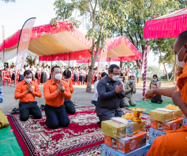 Mee Chiet Celebrated the Opening of New Academic Year of Public School in Kampong Speu Province